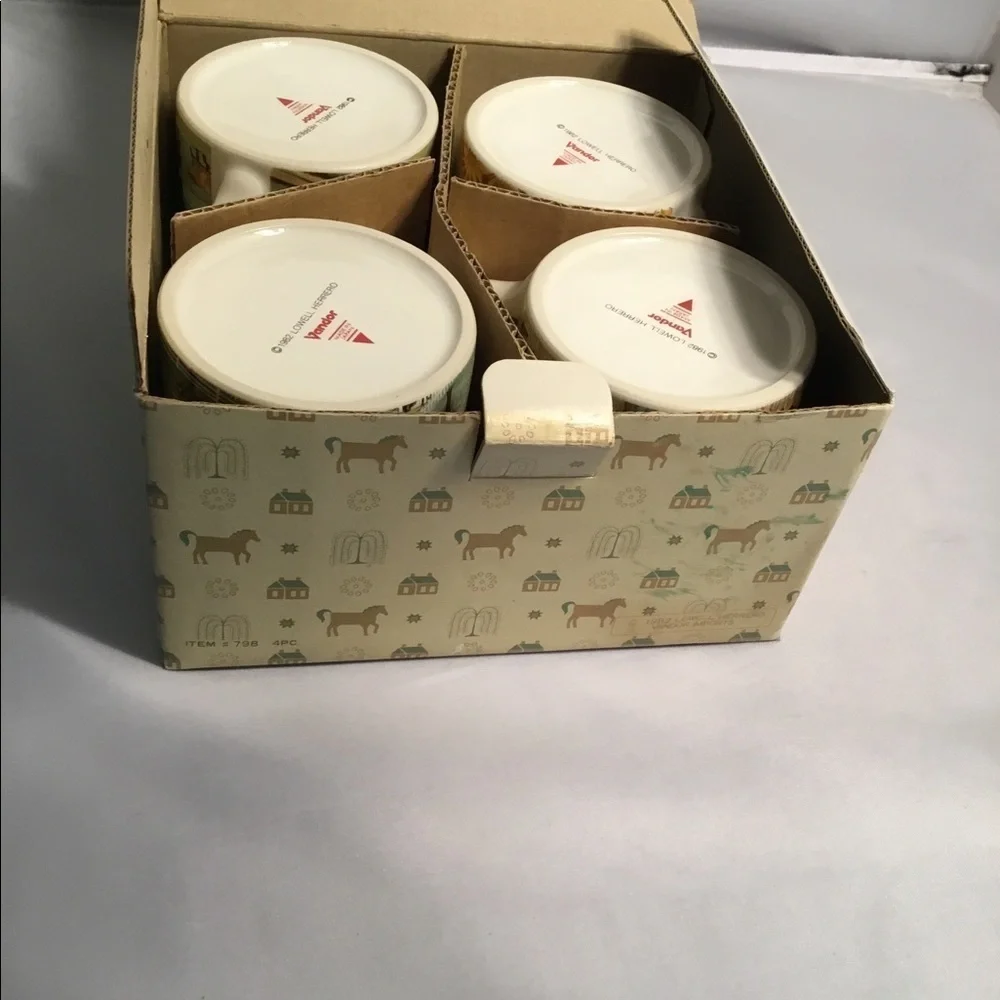 4 VINTAGE LOWELL HERRERO COUNTRY FARM MUG‎ 1982 VANDOR